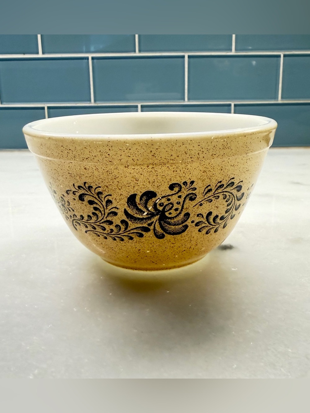 Pyrex Speckled Cream Mixing Bowl with Black Floral Scroll